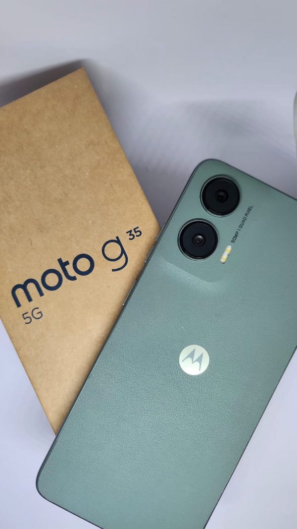 Motorola Moto G35 5G 256GB - NOVO LACRADO - Imagem 2